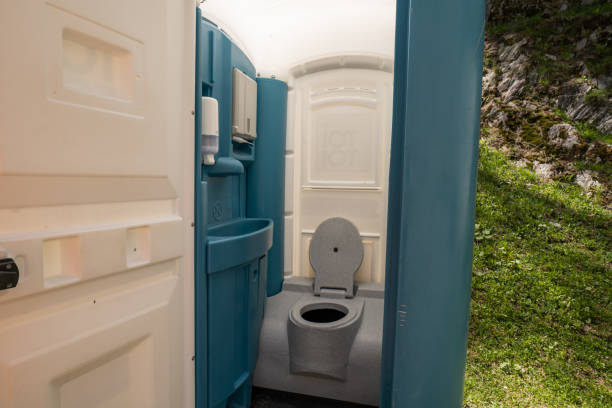 Best Portable restroom trailer rental  in Live Oak, TX