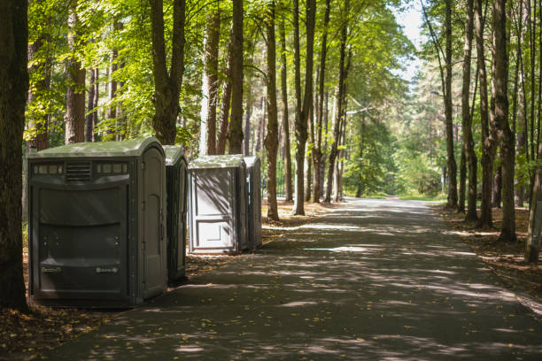 Portable Toilet Options We Offer in Live Oak, TX